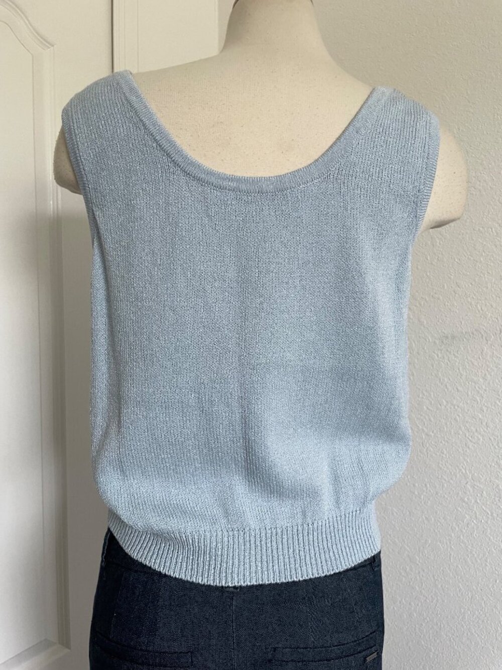 Vintage St. John Collection Baby Blue Santana Knit Tank Top Women’s Size Medium - Picture 6 of 10